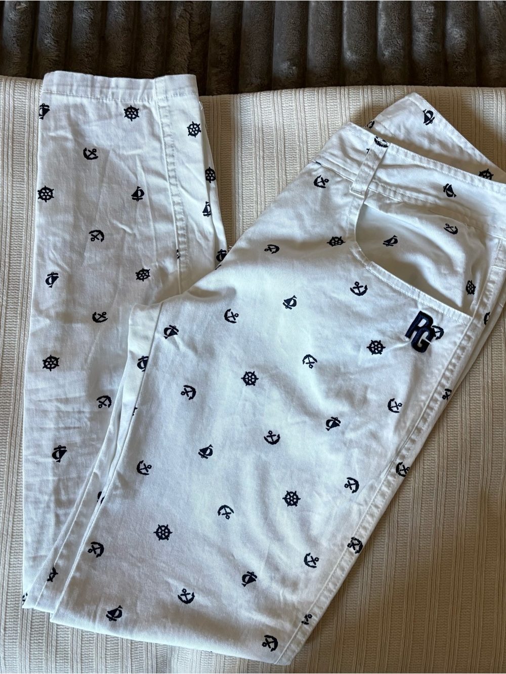 29 Waiste White Embroidered Nautical Anchor Pants